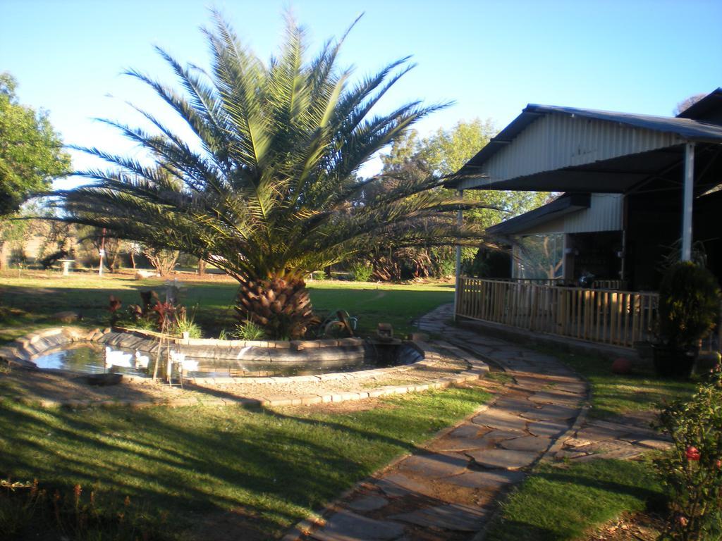 Hotel Akwela Guest Farm Bloemfontein Esterno foto